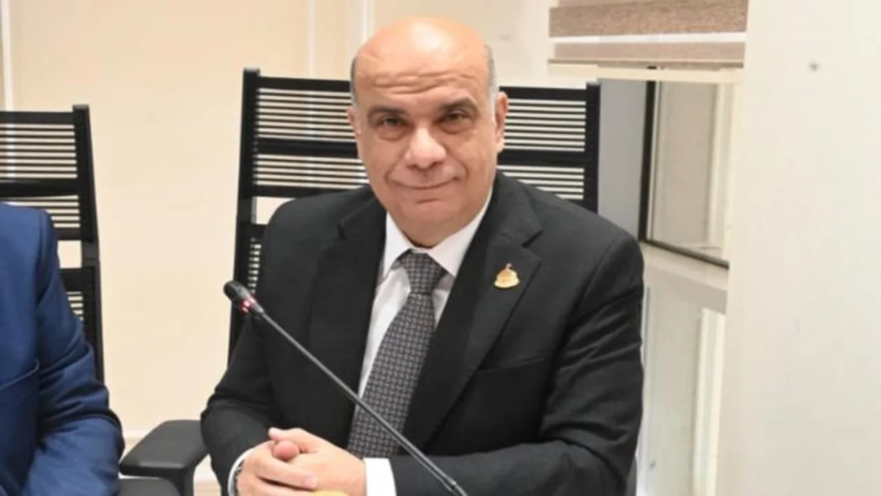 النائب نادر الداجن: مصر محور اتفاق التهدئة المرتقب بين أمريكا وإيران